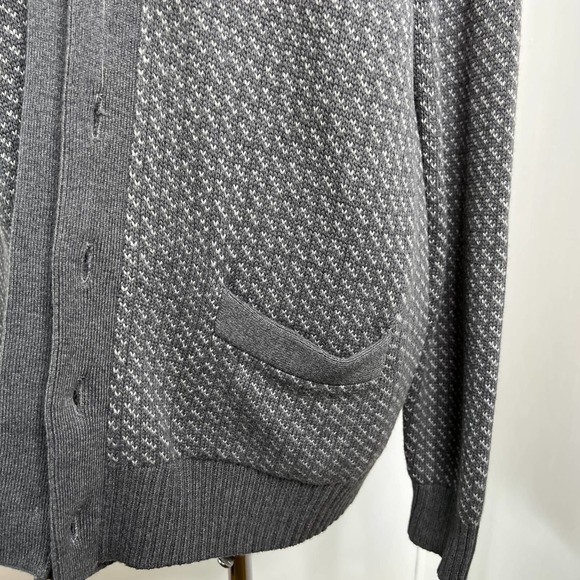 Merona Women's Sweater Button Down Grey/White Long Sleeves Cardigan Size XL - Picture 9 of 16